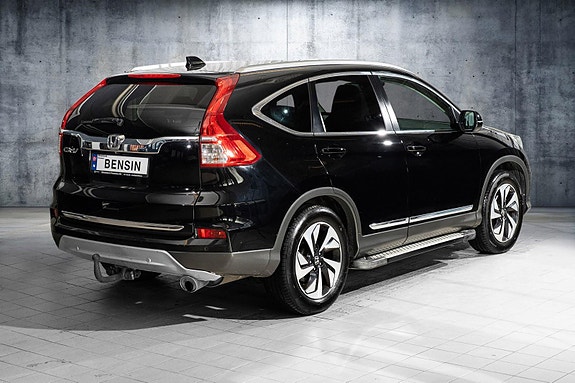 Honda CR-V 9 of 27