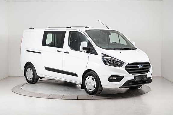 Ford Transit Custom 2 of 19