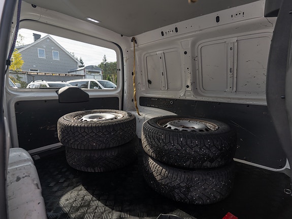 Volkswagen Caddy 15 of 30