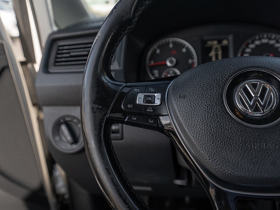 Volkswagen Caddy 23 of 30