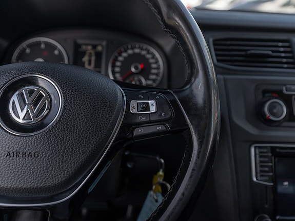 Volkswagen Caddy 24 of 30