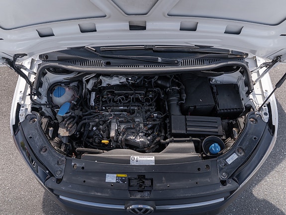 Volkswagen Caddy 13 of 30
