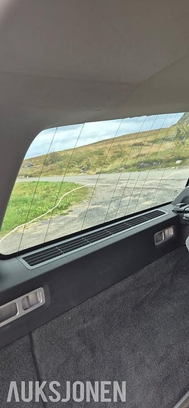 Volvo XC70 11 of 19