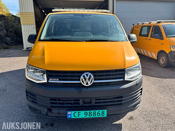 Volkswagen Transporter 2 of 30