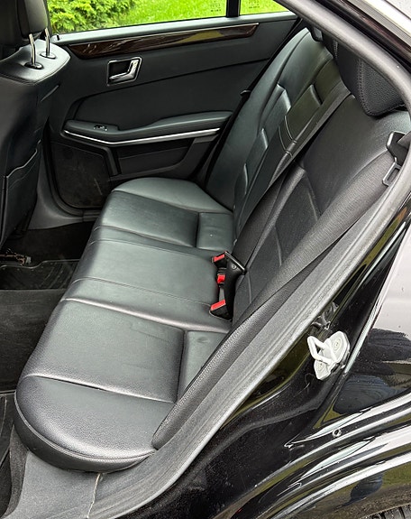 Mercedes-Benz E200 d 12 of 15