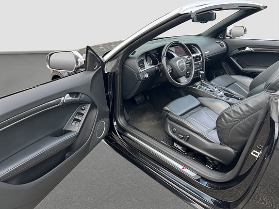 Audi S5 9 of 26