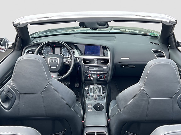 Audi S5 13 of 26