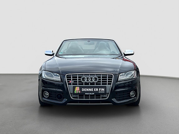 Audi S5 8 of 26