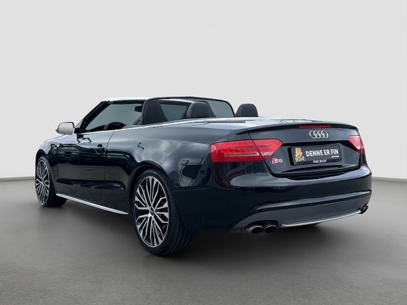 Audi S5 3 of 26