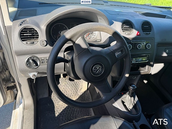 Volkswagen Caddy 25 of 30
