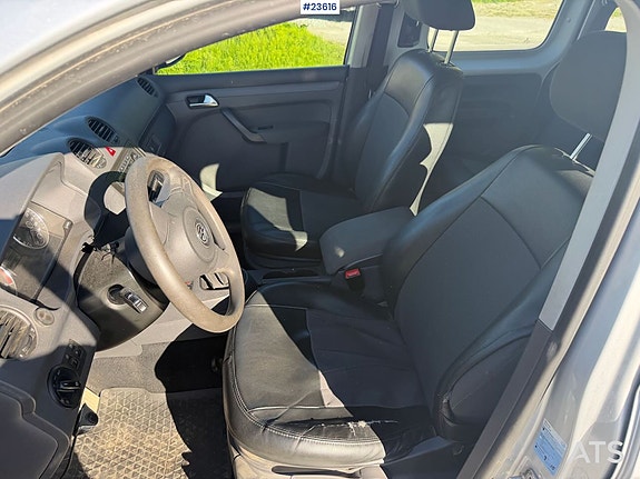 Volkswagen Caddy 24 of 30