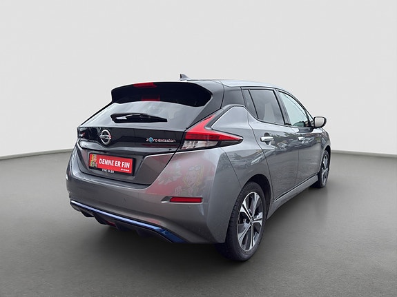 Nissan Leaf 5 of 27