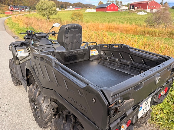 Can-Am Outlander MAX 6X6 1000 XU+ T - Side Wall 8 of 23