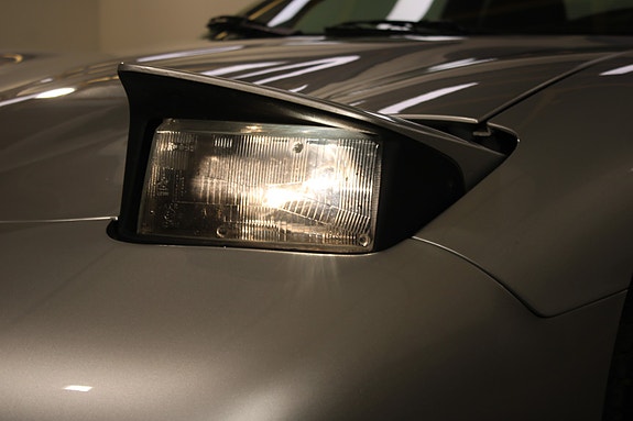 Chevrolet Corvette 21 of 30