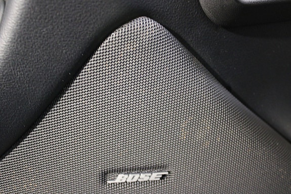 Chevrolet Corvette 27 of 30