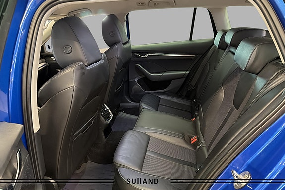 Skoda Octavia 17 of 29