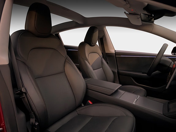 Tesla Model 3 23 of 26
