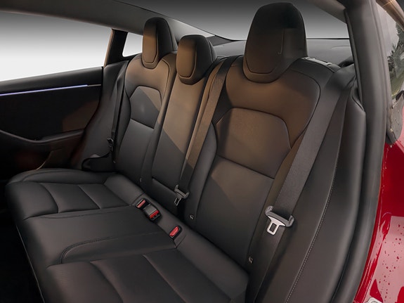 Tesla Model 3 18 of 26