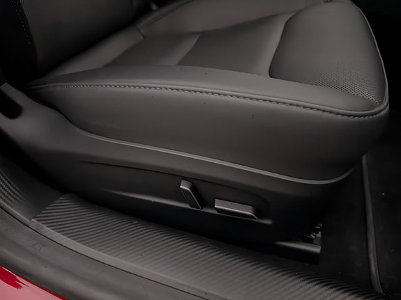 Tesla Model 3 24 of 26