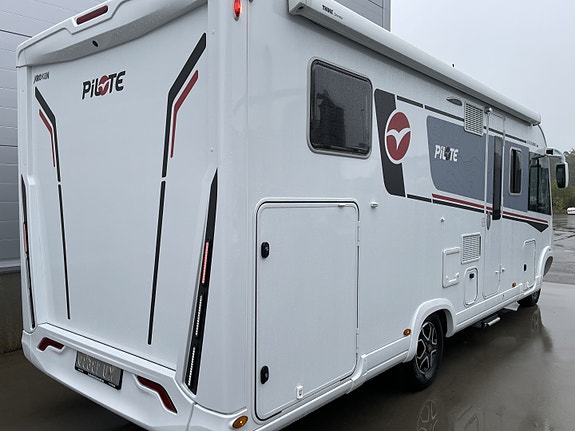 Pilote G740GJ 3 of 30