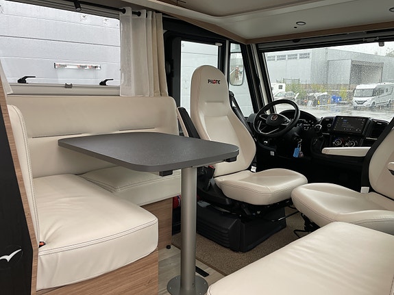 Pilote G740GJ 5 of 30