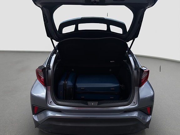 Toyota C-HR 5 of 24