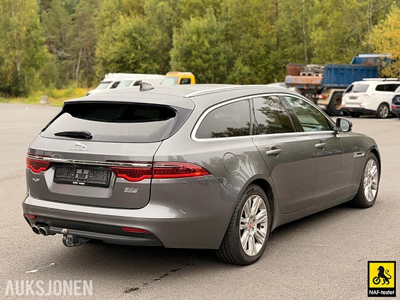 Jaguar XF 5 of 30