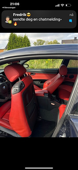 BMW 330d 4 of 6