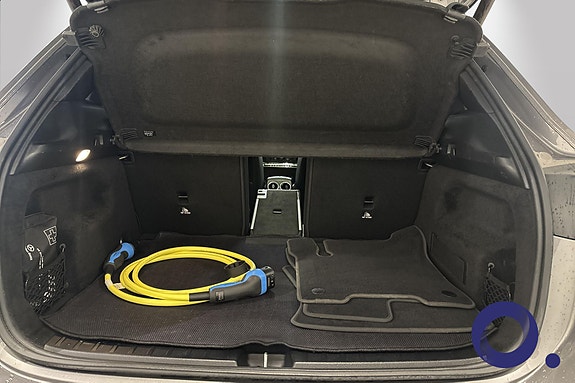 Mercedes-Benz EQA250 9 of 19
