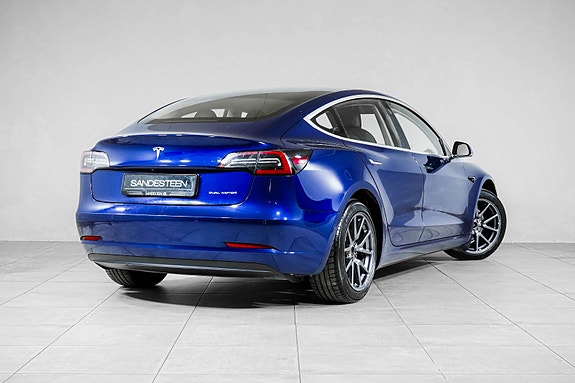 Tesla Model 3 4 of 20
