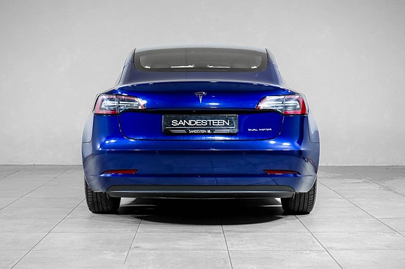 Tesla Model 3 6 of 20