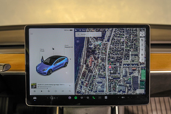 Tesla Model 3 17 of 20