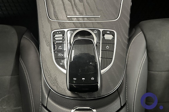 Mercedes-Benz E300 e 15 of 30