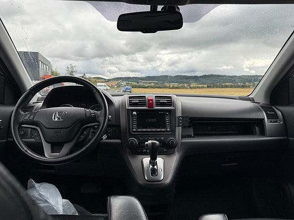 Honda CR-V 16 of 25