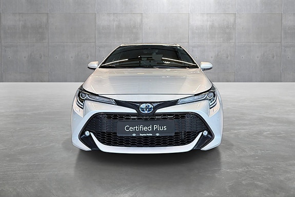 Toyota Corolla 8 of 23