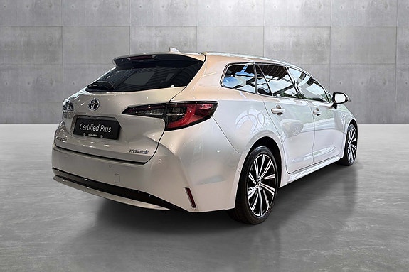 Toyota Corolla 5 of 23