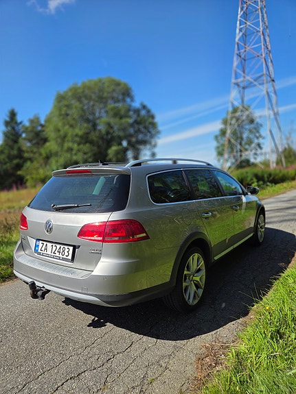 Volkswagen Passat 7 of 11