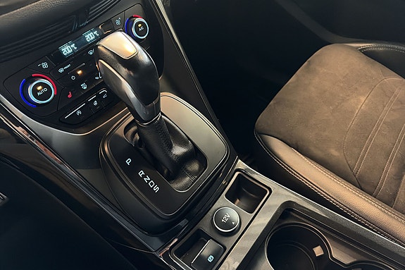 Ford Kuga 24 of 30