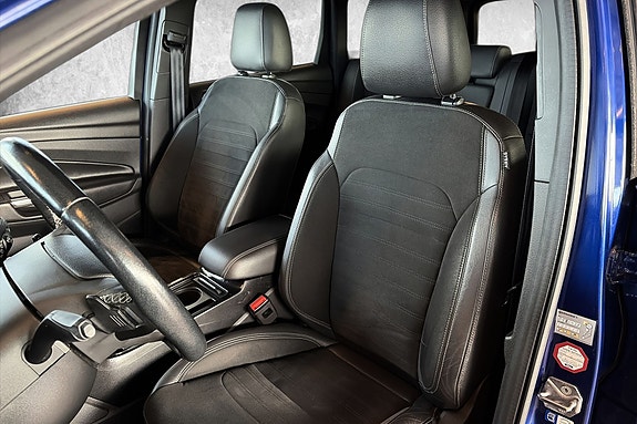 Ford Kuga 18 of 30