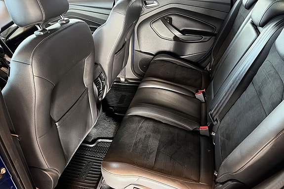 Ford Kuga 29 of 30