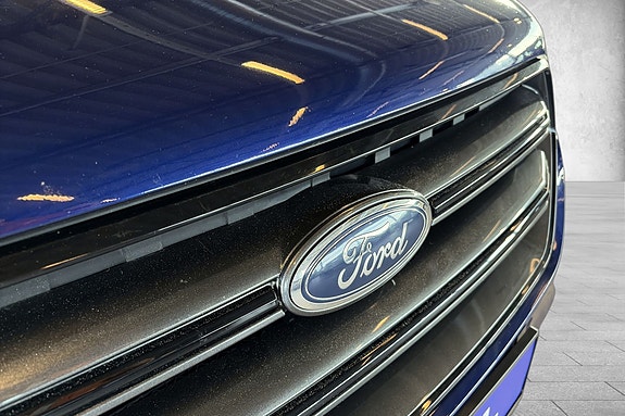Ford Kuga 5 of 30