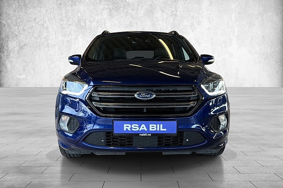 Ford Kuga 2 of 30