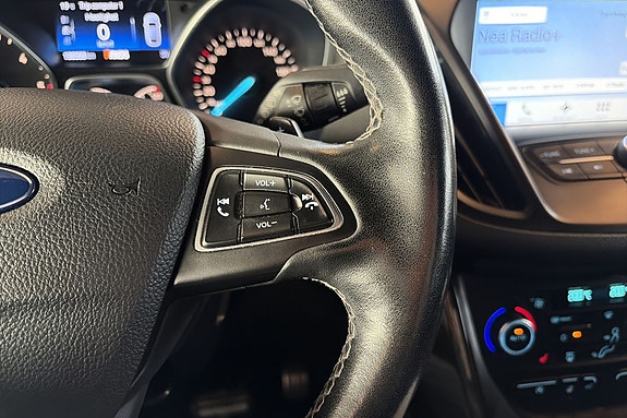 Ford Kuga 21 of 30