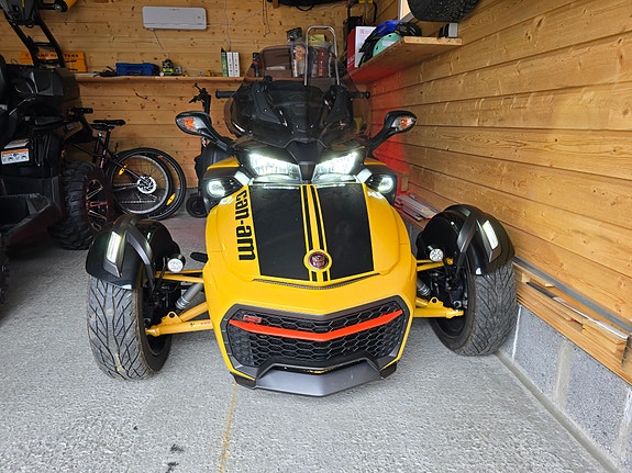 Can-Am Can-Am Spyder F3-S Daytona 500 – Elka Stage 2 – NOBS3 – Dynojet –  Akrapovic Exhaust Kit – SHAD – svært påkostet. 21 of 30