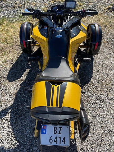 Can-Am Can-Am Spyder F3-S Daytona 500 – Elka Stage 2 – NOBS3 – Dynojet –  Akrapovic Exhaust Kit – SHAD – svært påkostet. 4 of 30