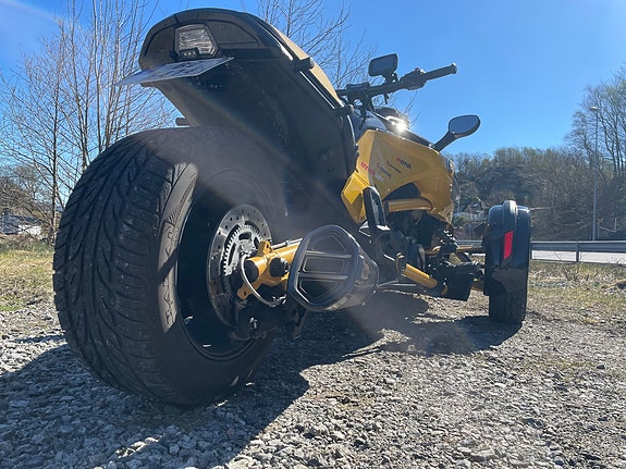Can-Am Can-Am Spyder F3-S Daytona 500 – Elka Stage 2 – NOBS3 – Dynojet –  Akrapovic Exhaust Kit – SHAD – svært påkostet. 10 of 30