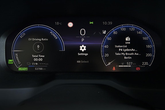 Toyota RAV4 13 of 28