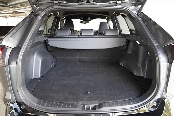 Toyota RAV4 24 of 28