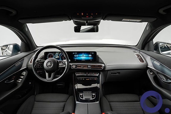 Mercedes-Benz EQC400 19 of 28
