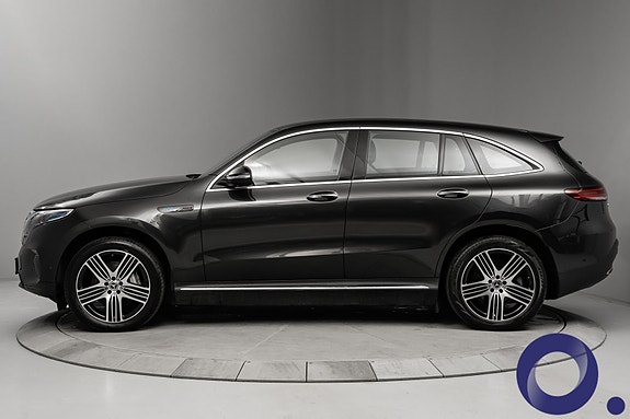 Mercedes-Benz EQC400 2 of 28